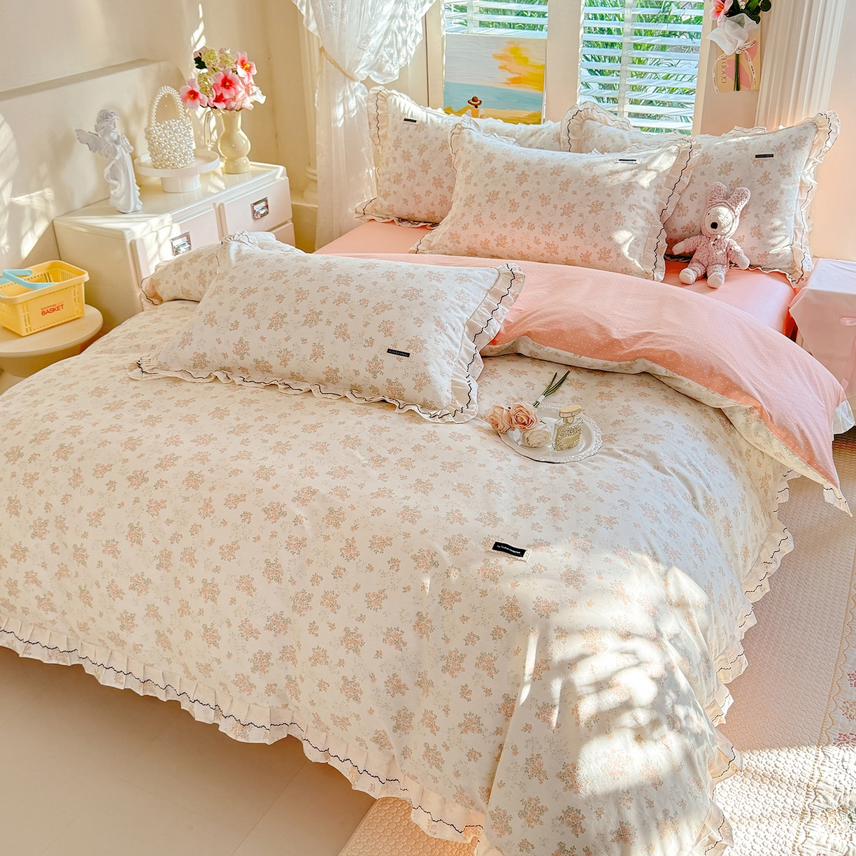 91家纺网 家纺一手货源 找家纺 艾唯希家纺 2026新款全棉双层花边工艺四件套-第二批 云琳月影