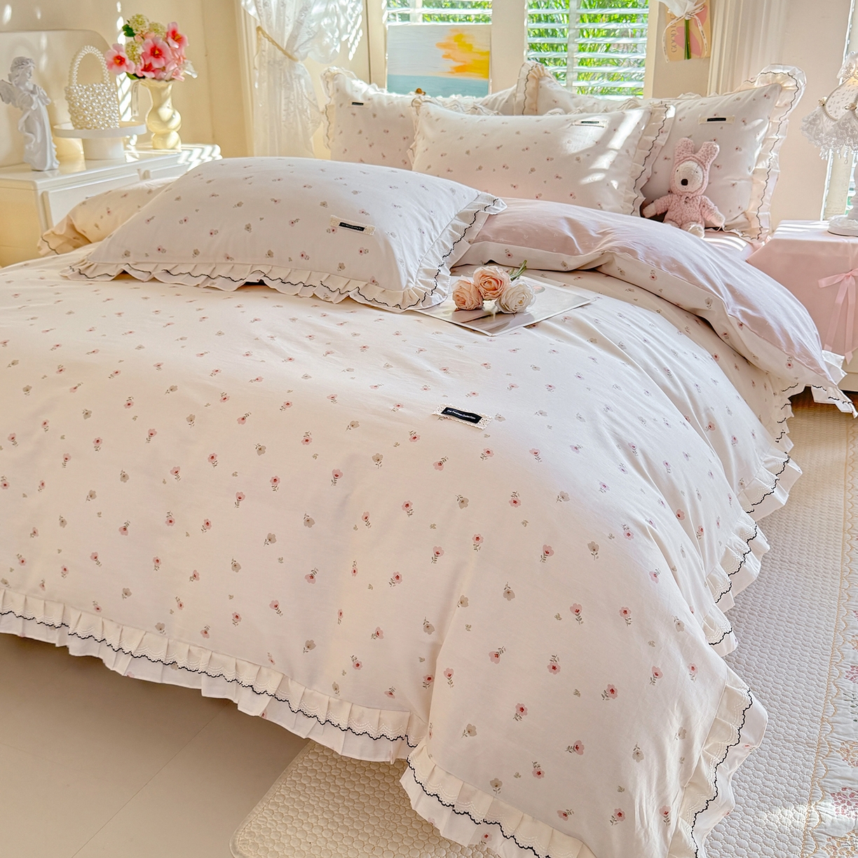 91家纺网 家纺一手货源 找家纺 艾唯希家纺 2026新款全棉双层花边工艺四件套-第二批 五月故事