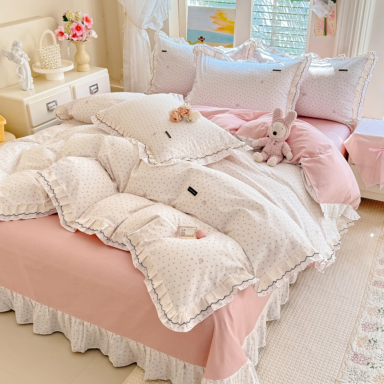 91家纺网 家纺一手货源 找家纺 艾唯希家纺 2026新款全棉双层花边工艺四件套-第二批 樱桃香