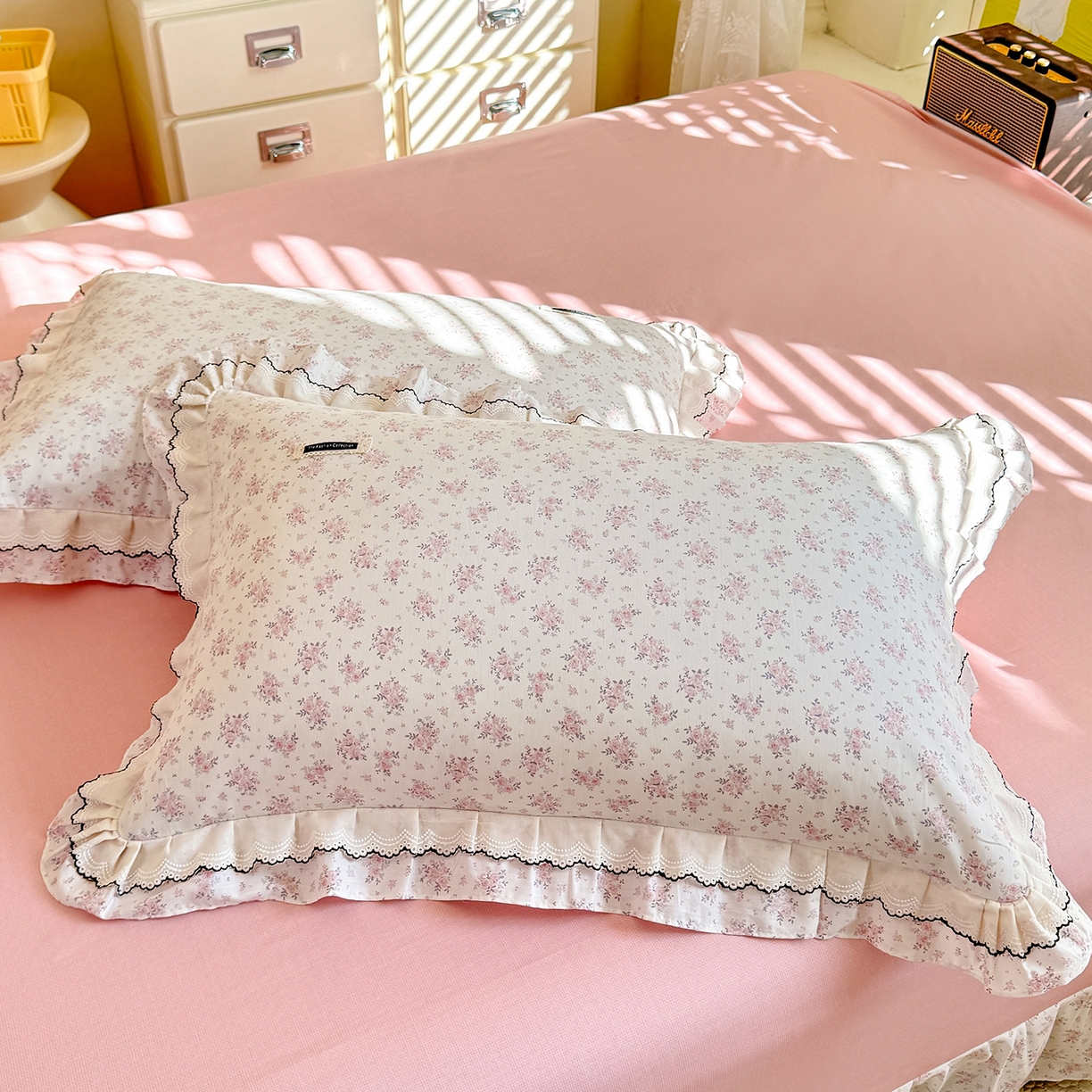 91家纺网 家纺一手货源 找家纺 艾唯希家纺 2026新款全棉双层花边工艺四件套-第二批 樱时-粉