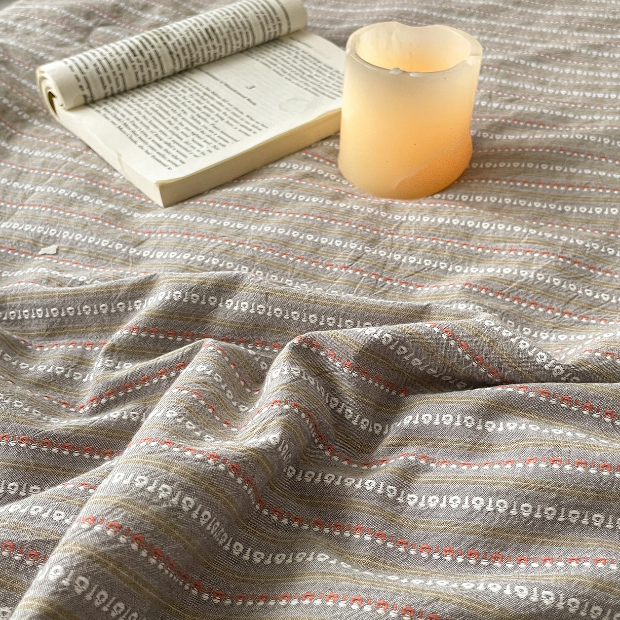 91家纺网 家纺一手货源 找家纺 吾秀家居 2026新款棉色织提花水洗棉大豆夏被夏凉被空调被-摩卡 摩卡咖