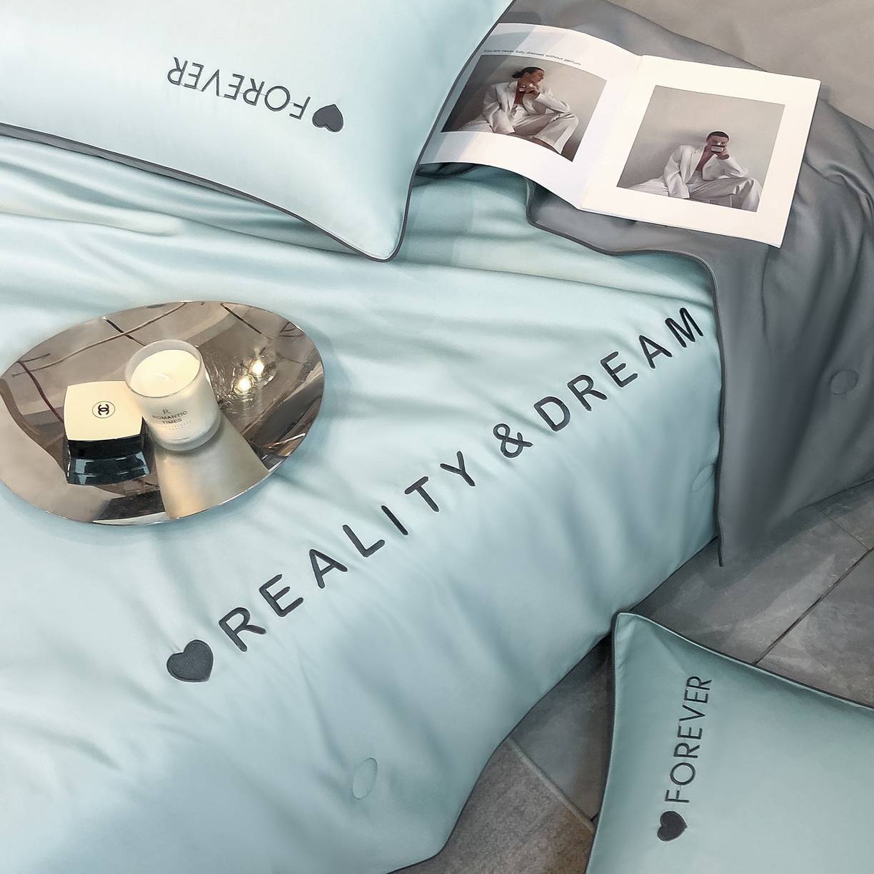 91家纺网 家纺一手货源 找家纺 （总）绒城 2026新款双拼及羽毛刺绣夏被夏凉被空调被四件套-柔羽