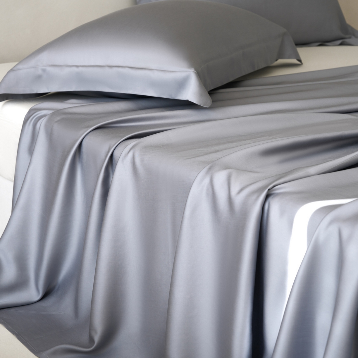 91家纺网 家纺一手货源 找家纺 简纯主义 2026新款100S超细旦进口兰精天丝单床单床单单件 暮蓝