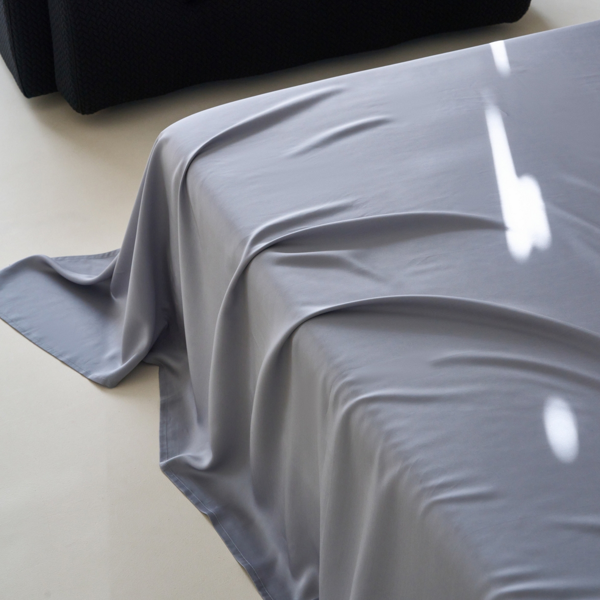 91家纺网 家纺一手货源 找家纺 简纯主义 2026新款100S超细旦进口兰精天丝单床单床单单件 暮蓝