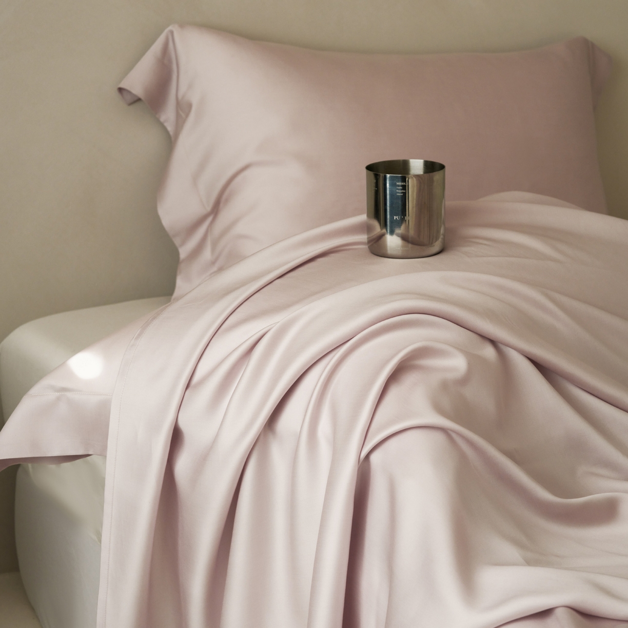 91家纺网 家纺一手货源 找家纺 简纯主义 2026新款100S超细旦进口兰精天丝单床单床单单件 柔霜粉