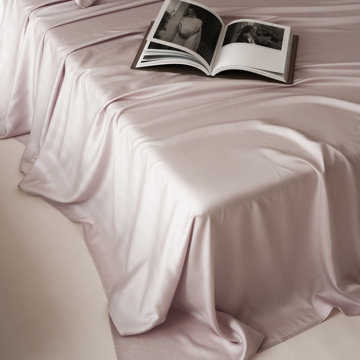 91家纺网 家纺一手货源 找家纺 简纯主义 2026新款100S超细旦进口兰精天丝单床单床单单件 柔霜粉