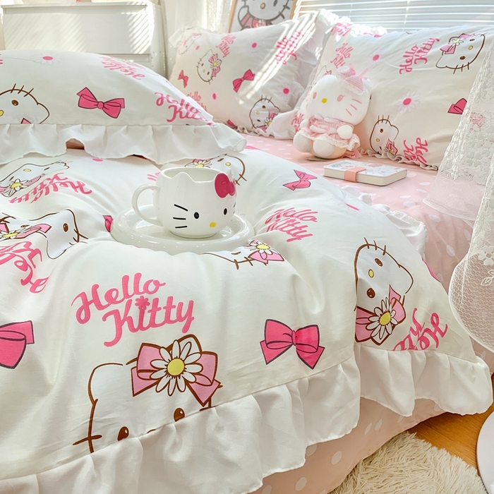 91家纺网 家纺一手货源 找家纺 朵希曼 2026新款全棉纯棉三丽鸥花边款四件套 花边款-雏菊凯蒂