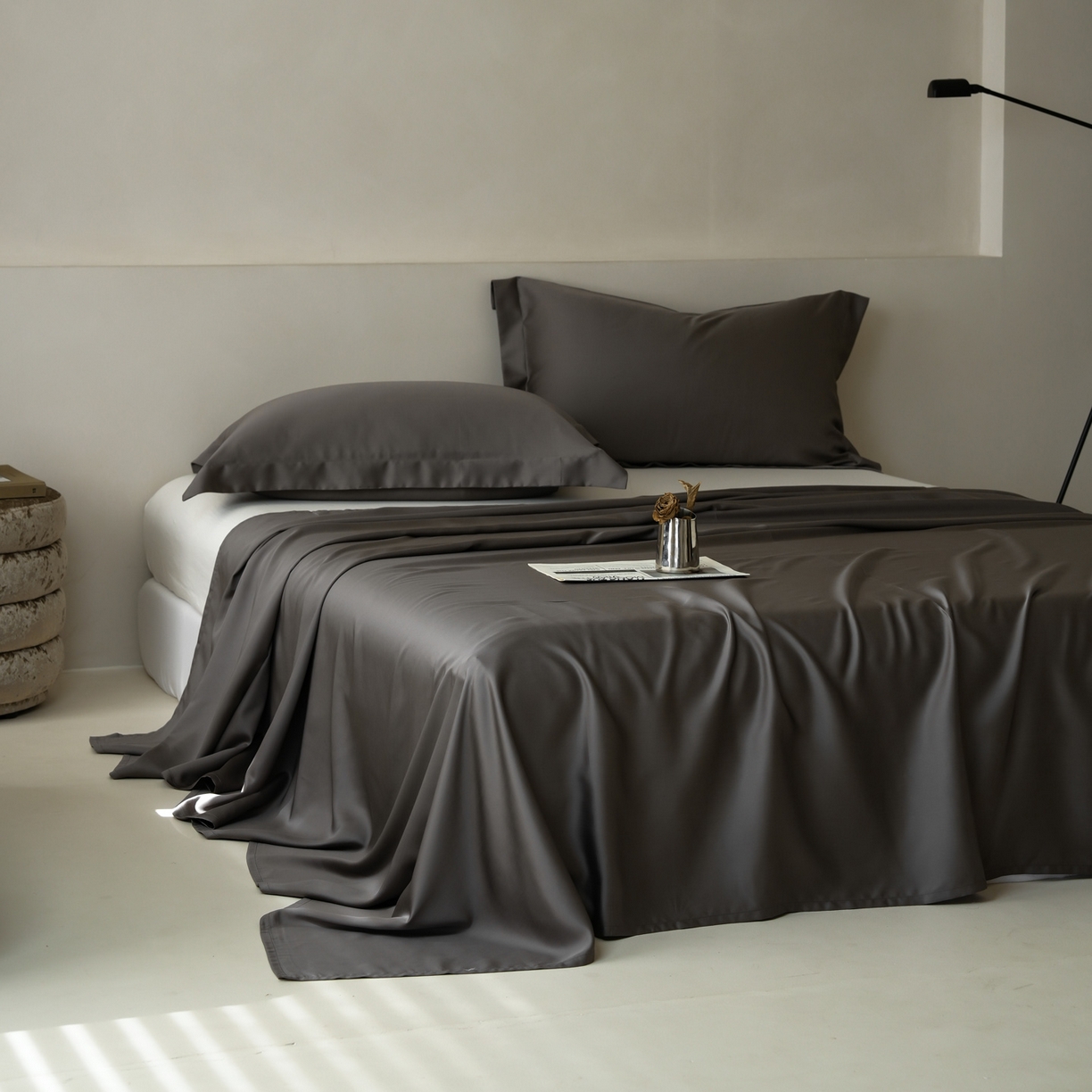 91家纺网 家纺一手货源 找家纺 简纯主义 2026新款100S超细旦进口兰精天丝单床单床单单件 雾迷