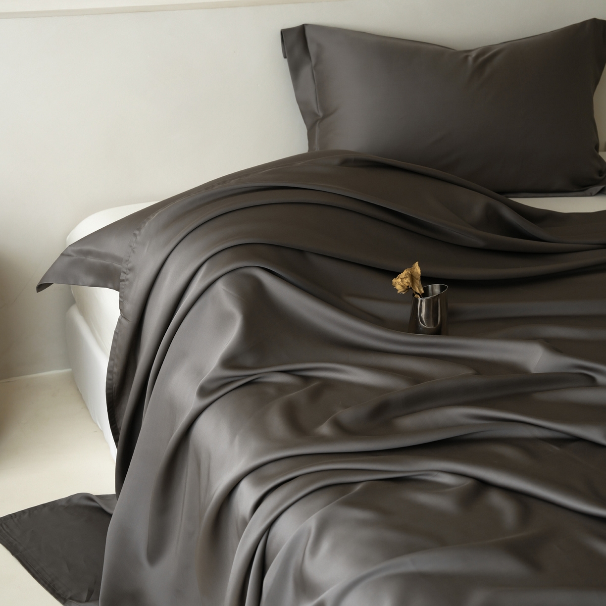 91家纺网 家纺一手货源 找家纺 简纯主义 2026新款100S超细旦进口兰精天丝单床单床单单件 雾迷