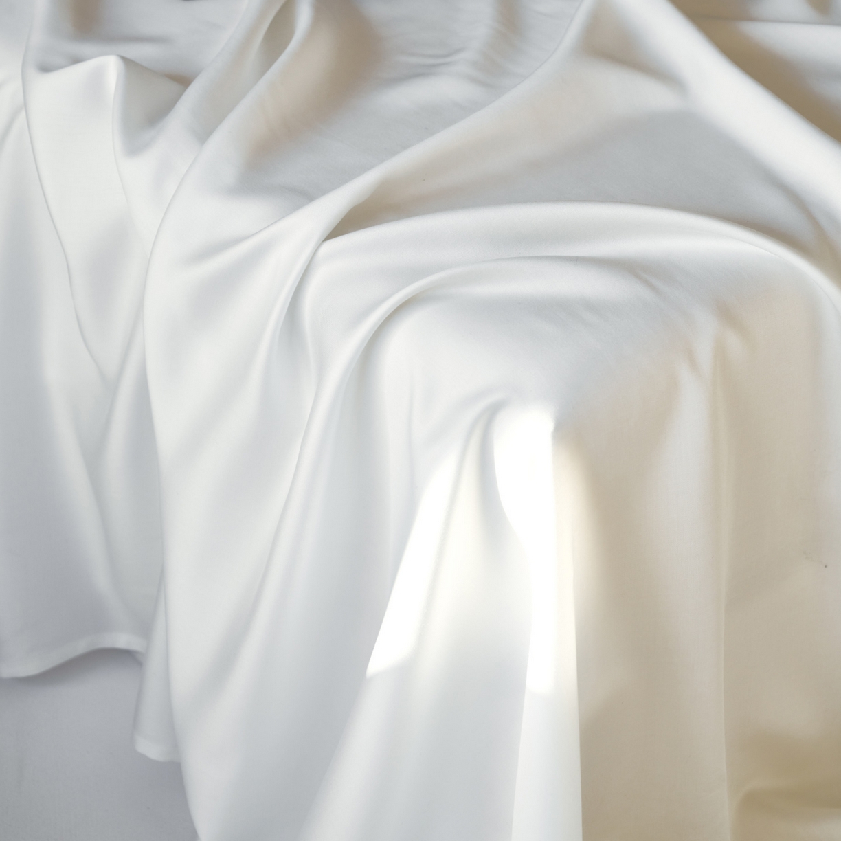 91家纺网 家纺一手货源 找家纺 简纯主义 2026新款100S超细旦进口兰精天丝单床单床单单件 杏仁白