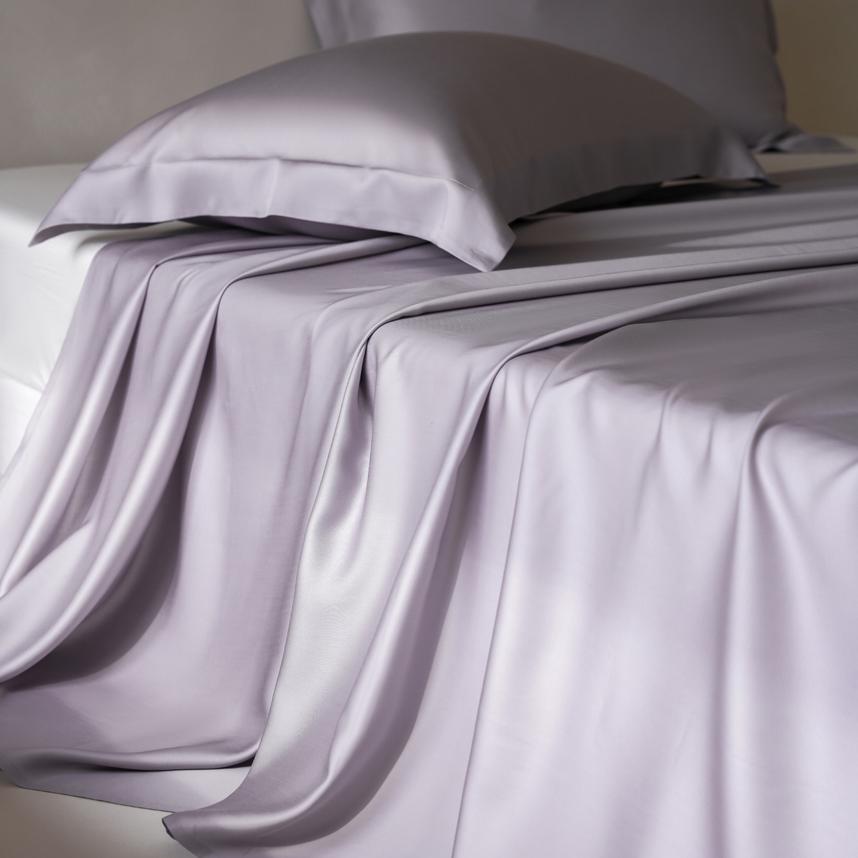 91家纺网 家纺一手货源 找家纺 简纯主义 2026新款100S超细旦进口兰精天丝单床单床单单件 紫砂灰
