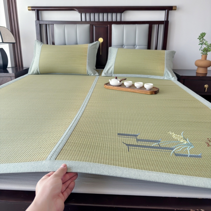 91家纺网 家纺一手货源 找家纺 yyds网供 2026新款纯天然蔺草席兰草席植物草席100%凉席空调席复古新中式老式凉席 兰香-刺绣