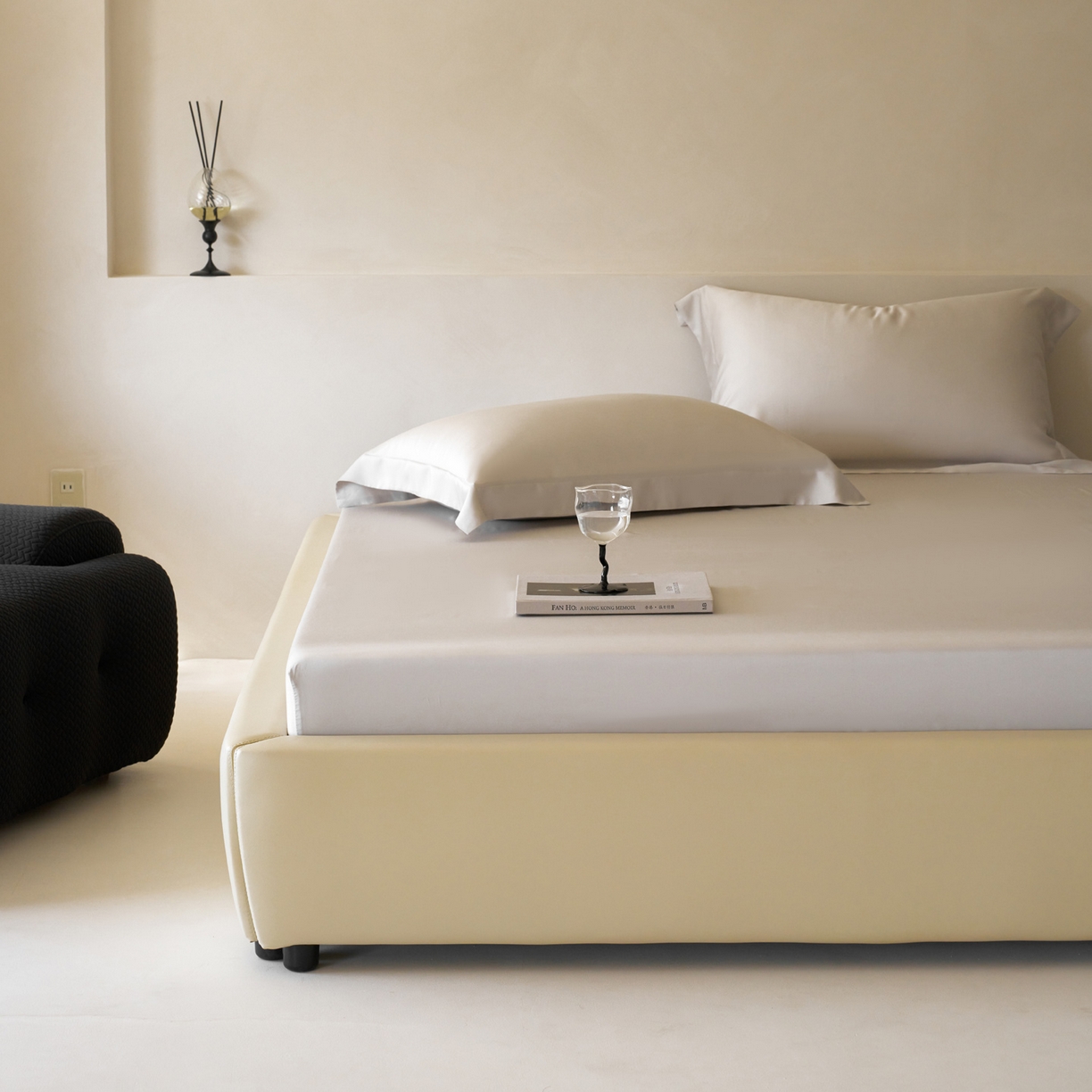 91家纺网 家纺一手货源 找家纺 简纯主义 2026新款100S超细旦进口兰精天丝单床笠床笠单件 经典灰