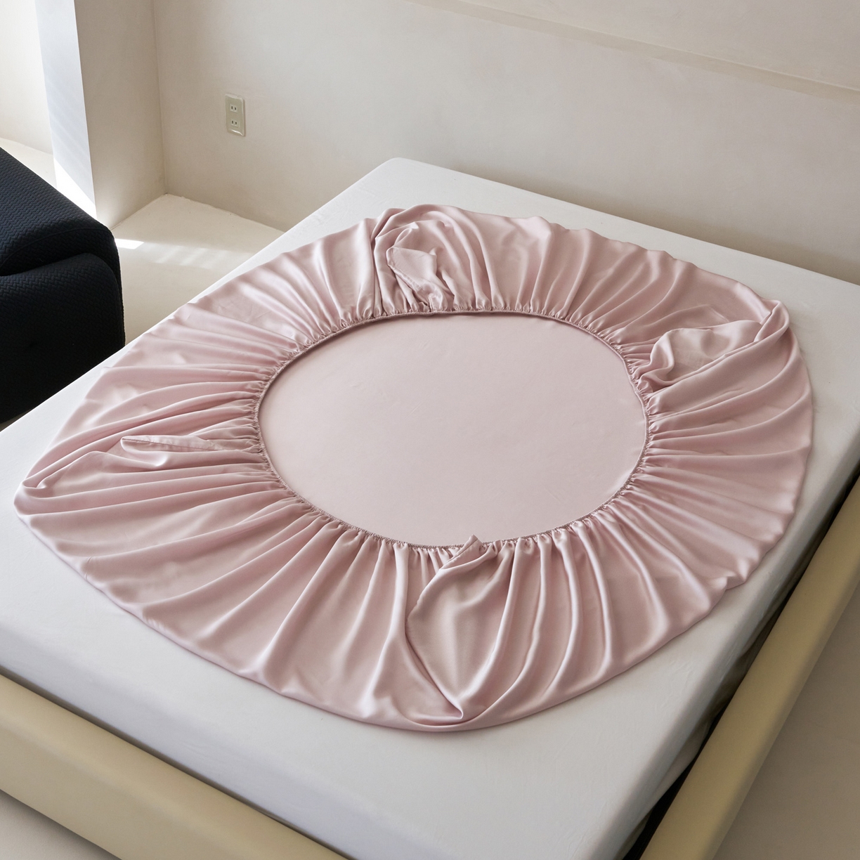 91家纺网 家纺一手货源 找家纺 简纯主义 2026新款100S超细旦进口兰精天丝单床笠床笠单件 柔霜粉