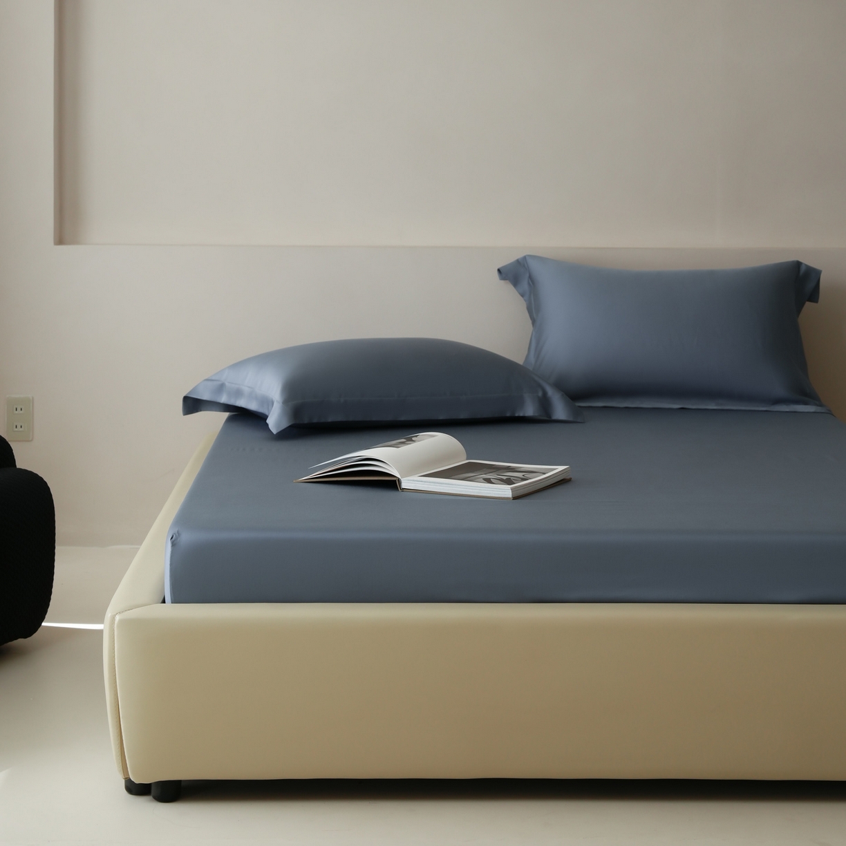 91家纺网 家纺一手货源 找家纺 简纯主义 2026新款100S超细旦进口兰精天丝单床笠床笠单件 太妃灰