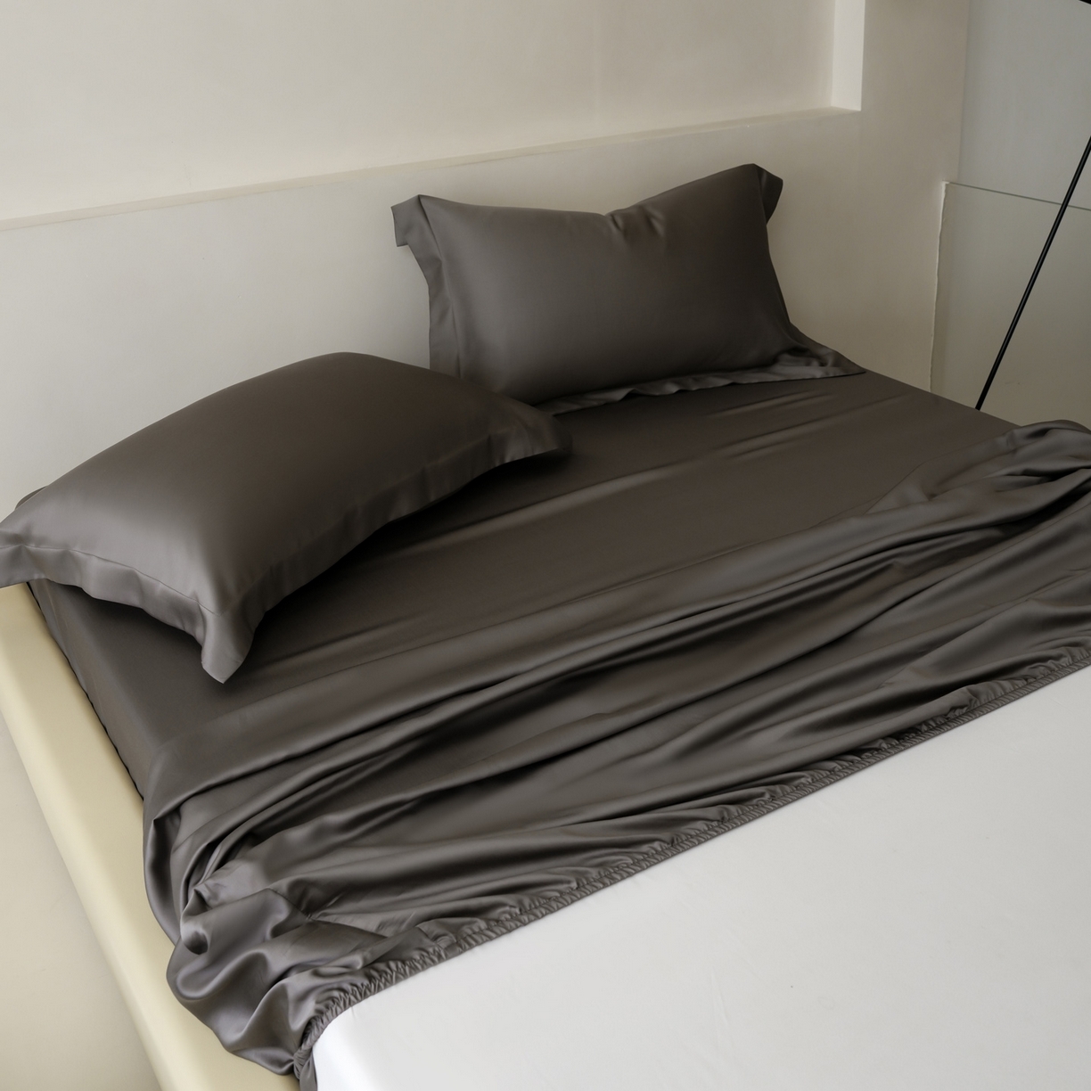 91家纺网 家纺一手货源 找家纺 简纯主义 2026新款100S超细旦进口兰精天丝单床笠床笠单件 雾迷