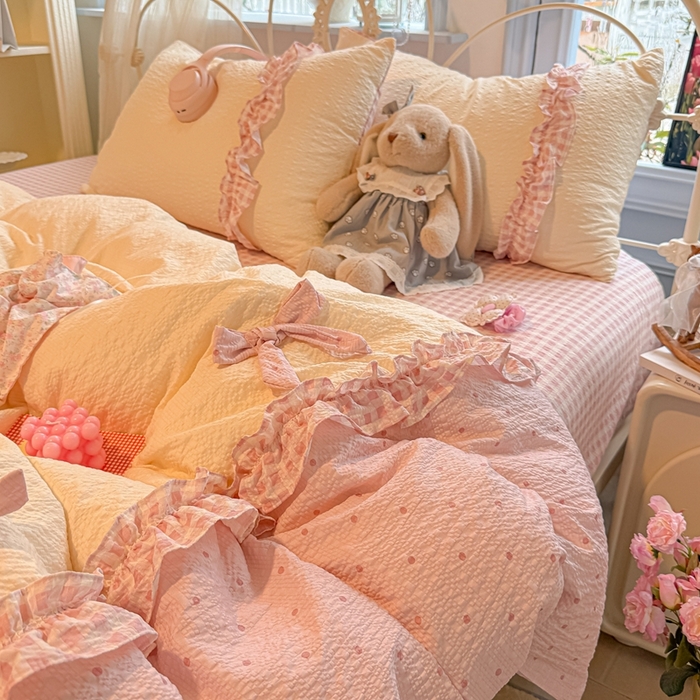 91家纺网 家纺一手货源 找家纺 子钦家纺 2026春夏新款提花泡芙棉甜系格子软乎乎的治愈床品花边蝴蝶结床单床笠四件套-邹邹奶芙 邹邹奶芙-奶粉波点