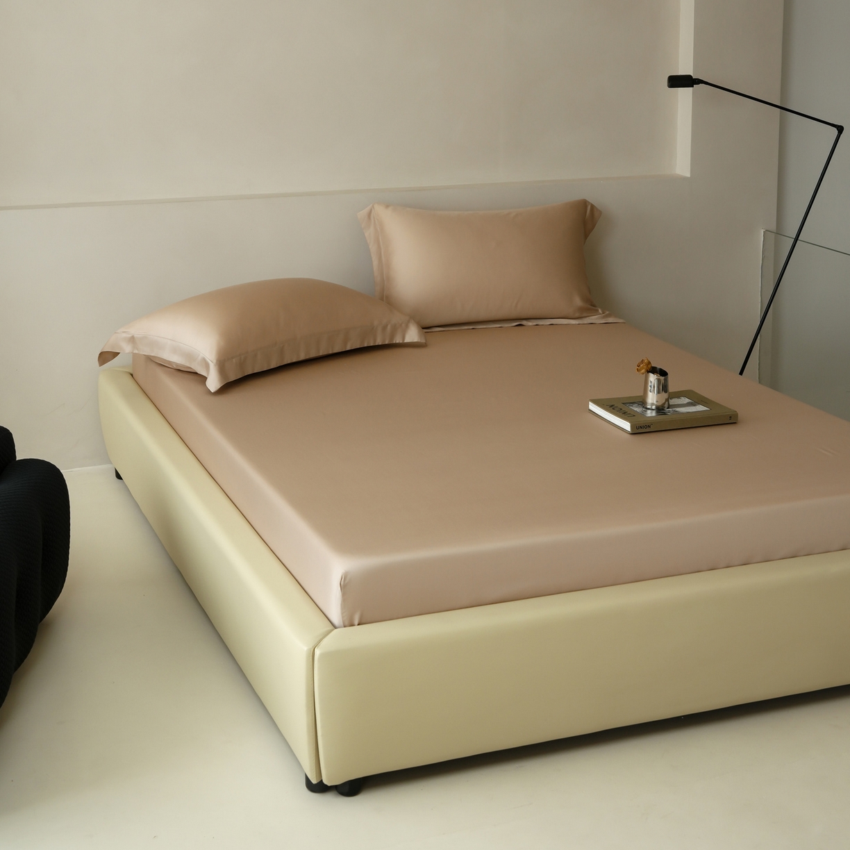 91家纺网 家纺一手货源 找家纺 简纯主义 2026新款100S超细旦进口兰精天丝单床笠床笠单件 新雅棕