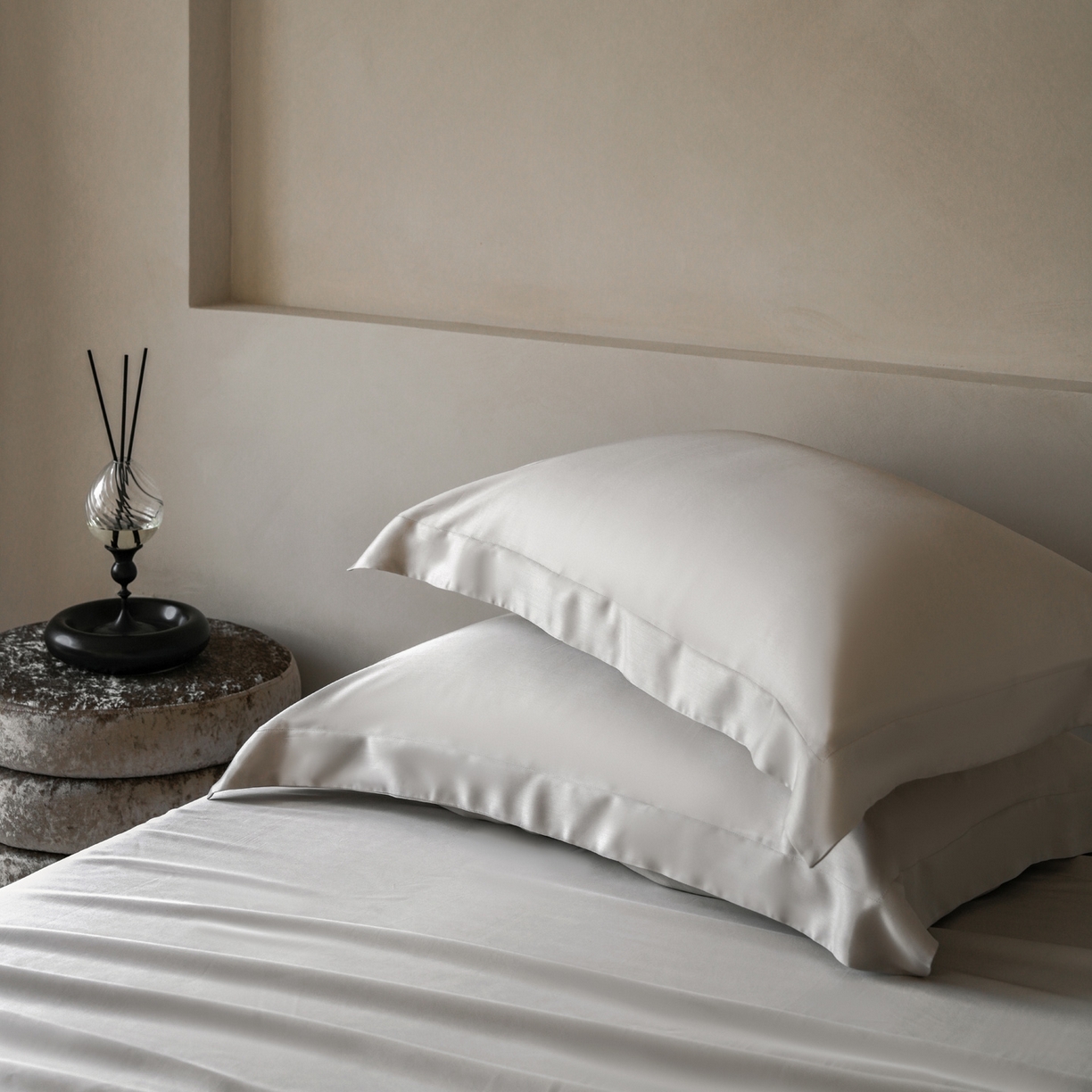 91家纺网 家纺一手货源 找家纺 简纯主义 2026新款100S超细旦进口兰精天丝单枕套枕套单件 经典灰