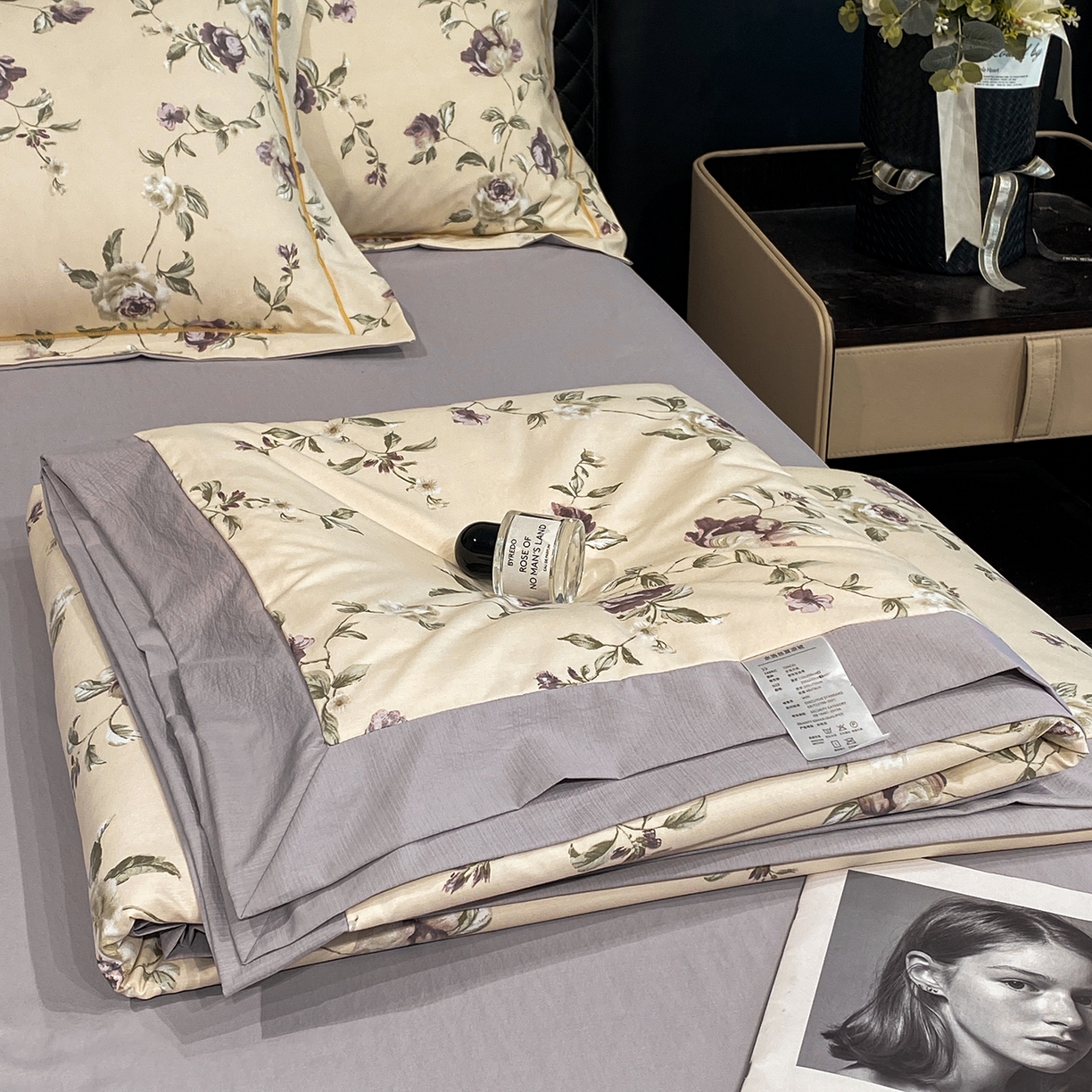 91家纺网 家纺一手货源 找家纺 佳品居 2026新款凉感天丝棉印花系列水洗真丝夏被四件套 安妮