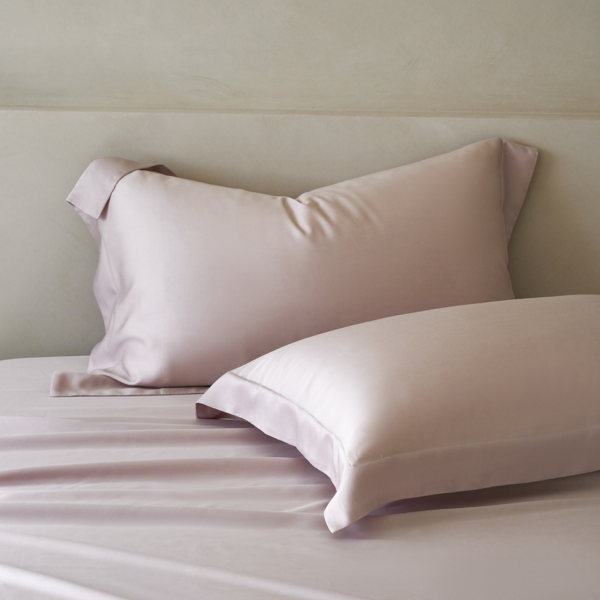 91家纺网 家纺一手货源 找家纺 简纯主义 2026新款100S超细旦进口兰精天丝单枕套枕套单件 柔霜粉