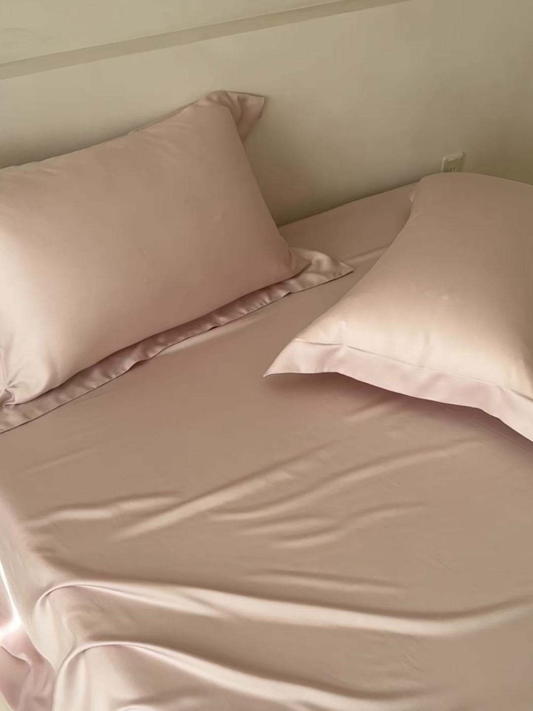 91家纺网 家纺一手货源 找家纺 简纯主义 2026新款100S超细旦进口兰精天丝单枕套枕套单件 柔霜粉