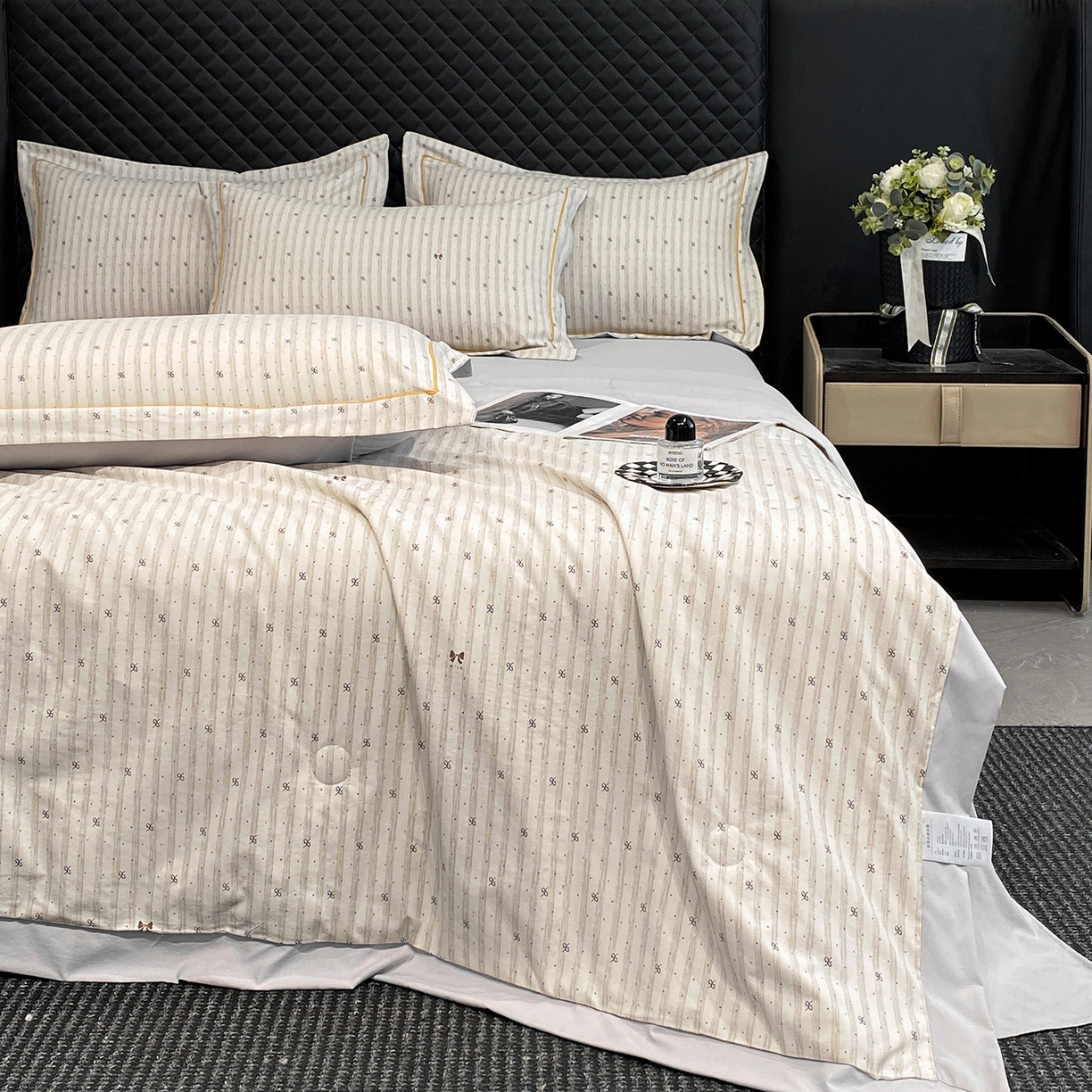 91家纺网 家纺一手货源 找家纺 佳品居 2026新款凉感天丝棉印花系列水洗真丝夏被四件套 蝴蝶梦