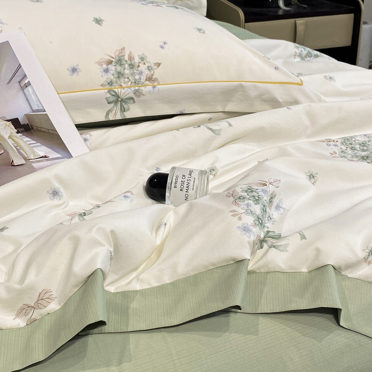 91家纺网 家纺一手货源 找家纺 佳品居 2026新款凉感天丝棉印花系列水洗真丝夏被四件套 花束