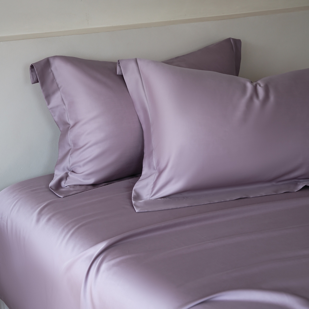 91家纺网 家纺一手货源 找家纺 简纯主义 2026新款100S超细旦进口兰精天丝单枕套枕套单件 雾灰紫