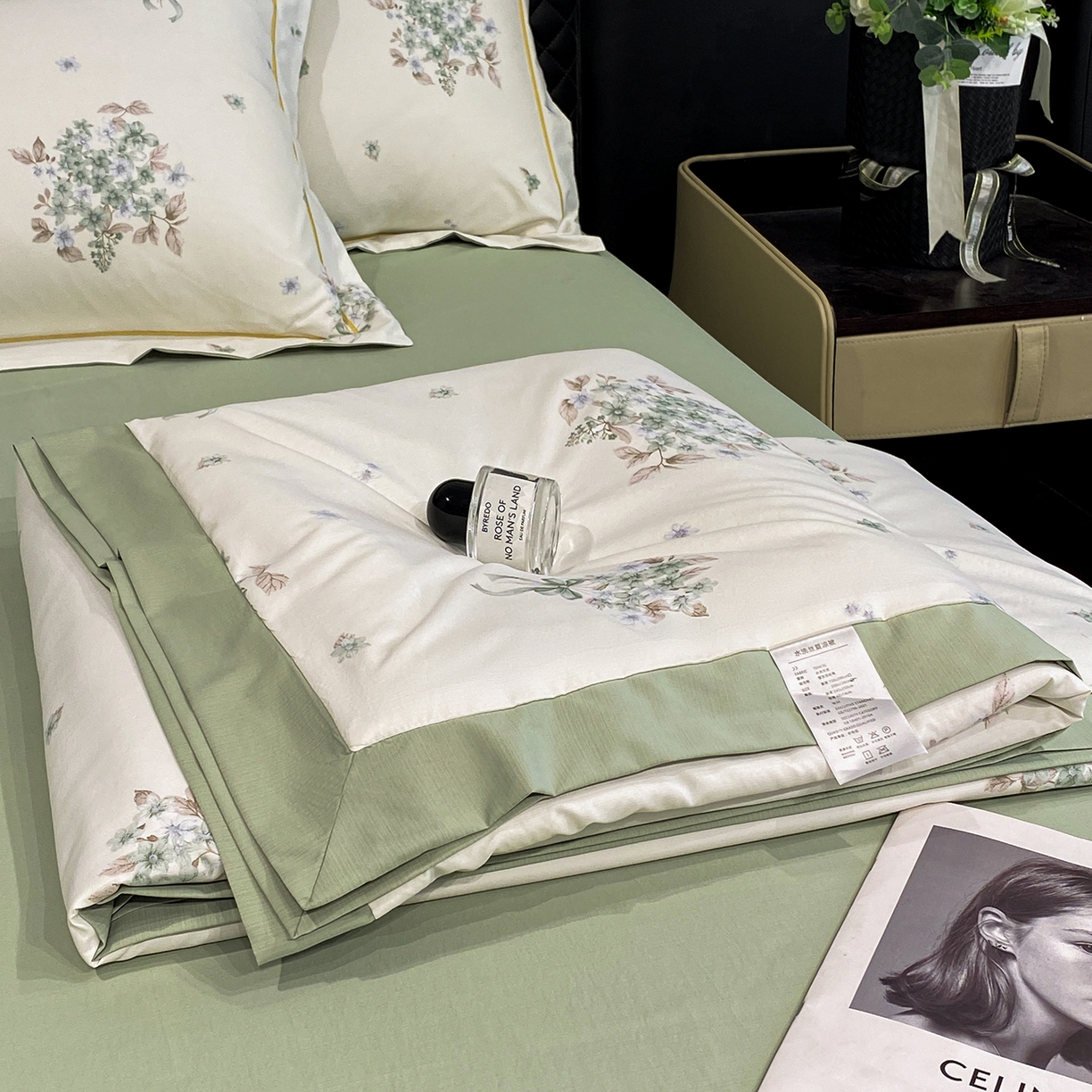 91家纺网 家纺一手货源 找家纺 佳品居 2026新款凉感天丝棉印花系列水洗真丝夏被四件套 花束