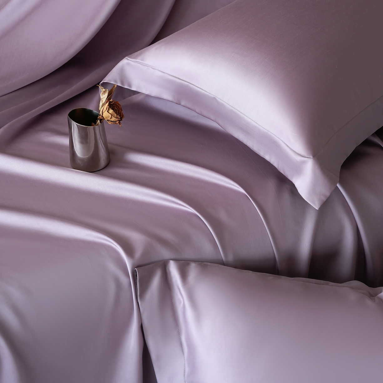 91家纺网 家纺一手货源 找家纺 简纯主义 2026新款100S超细旦进口兰精天丝单枕套枕套单件 雾灰紫