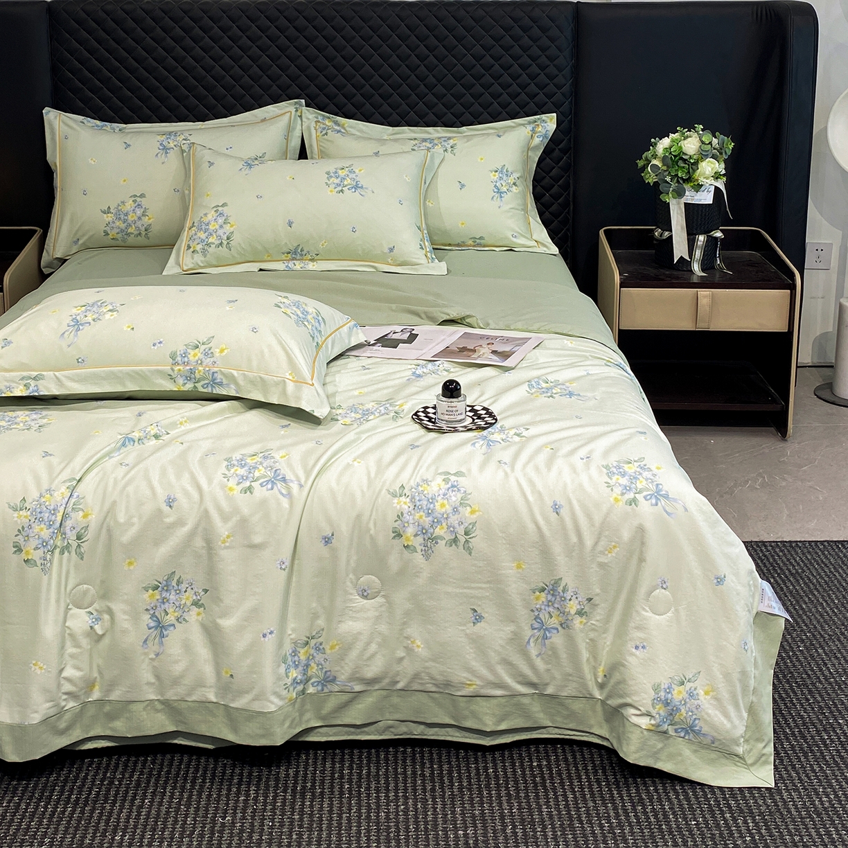 91家纺网 家纺一手货源 找家纺 佳品居 2026新款凉感天丝棉印花系列水洗真丝夏被四件套 花束-绿