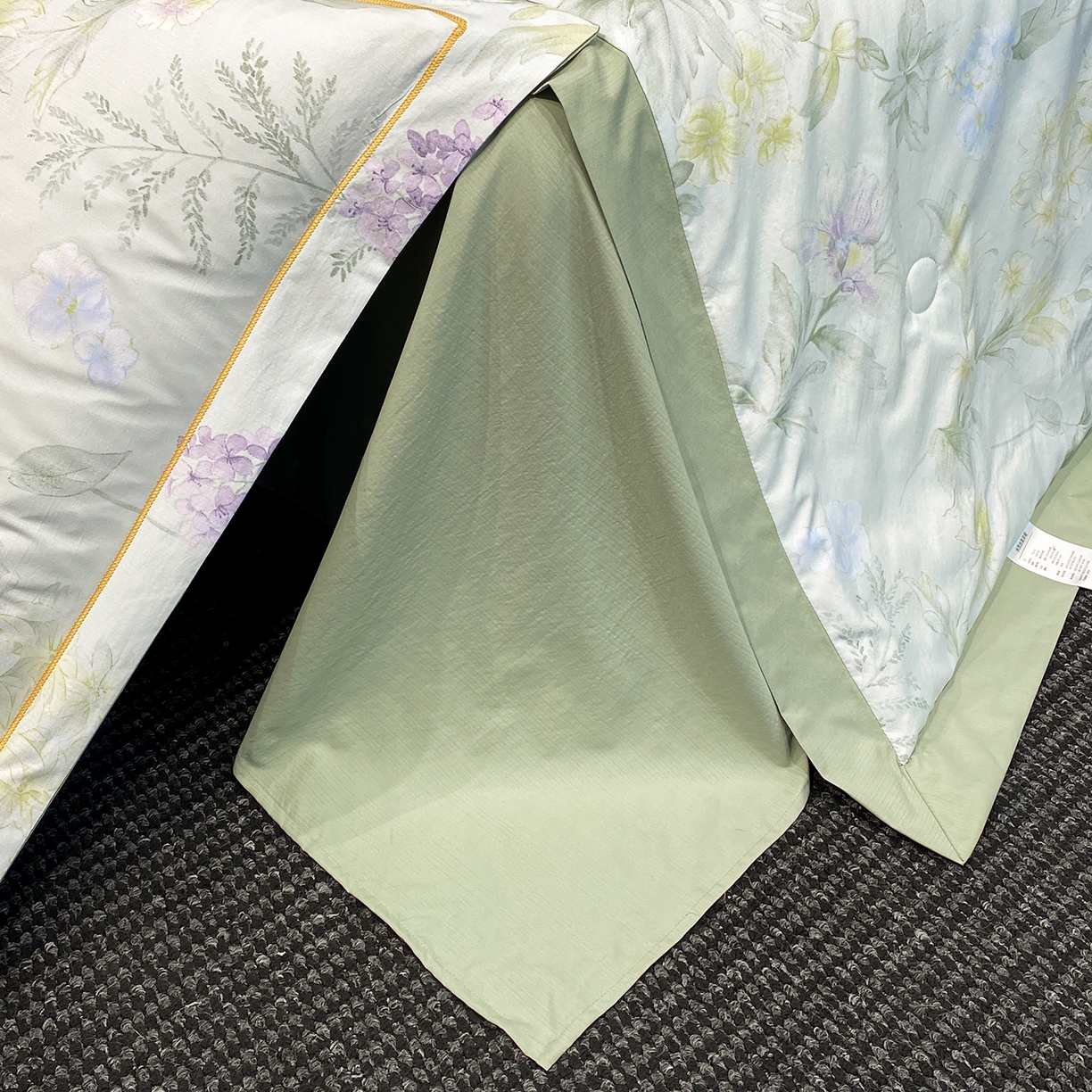 91家纺网 家纺一手货源 找家纺 佳品居 2026新款凉感天丝棉印花系列水洗真丝夏被四件套 绿野