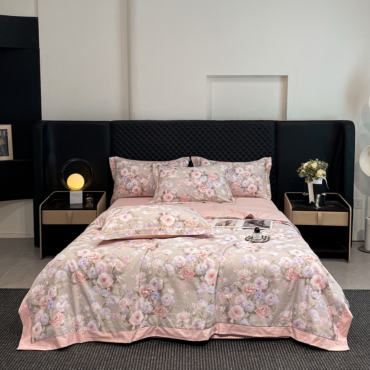 91家纺网 家纺一手货源 找家纺 佳品居 2026新款凉感天丝棉印花系列水洗真丝夏被四件套 莫奈花园-粉