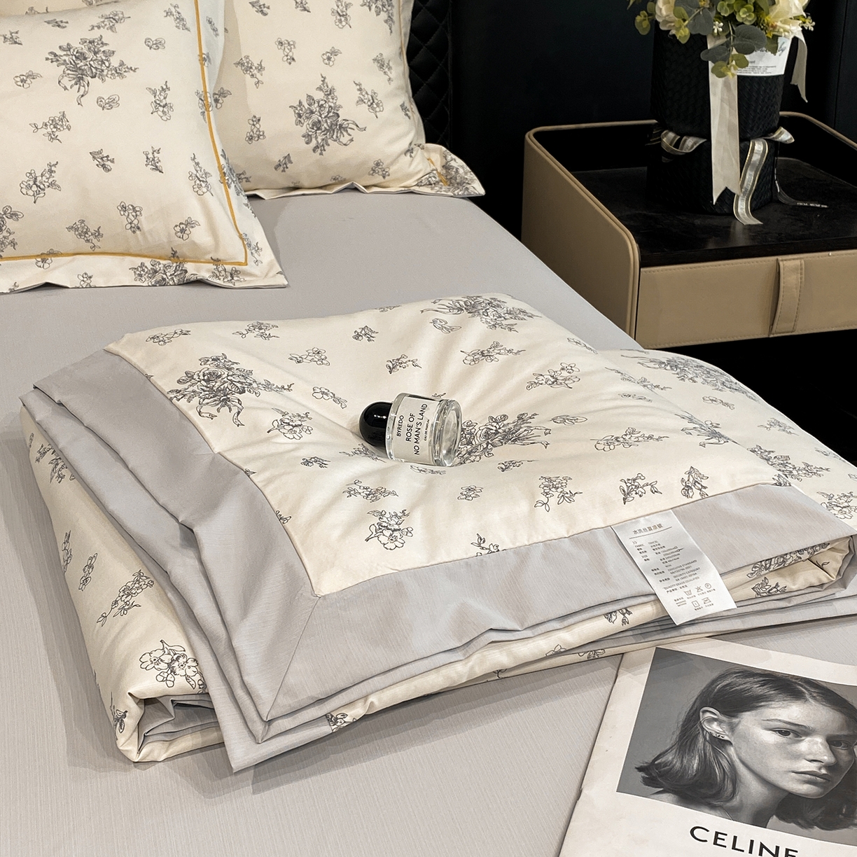 91家纺网 家纺一手货源 找家纺 佳品居 2026新款凉感天丝棉印花系列水洗真丝夏被四件套 南洋假日