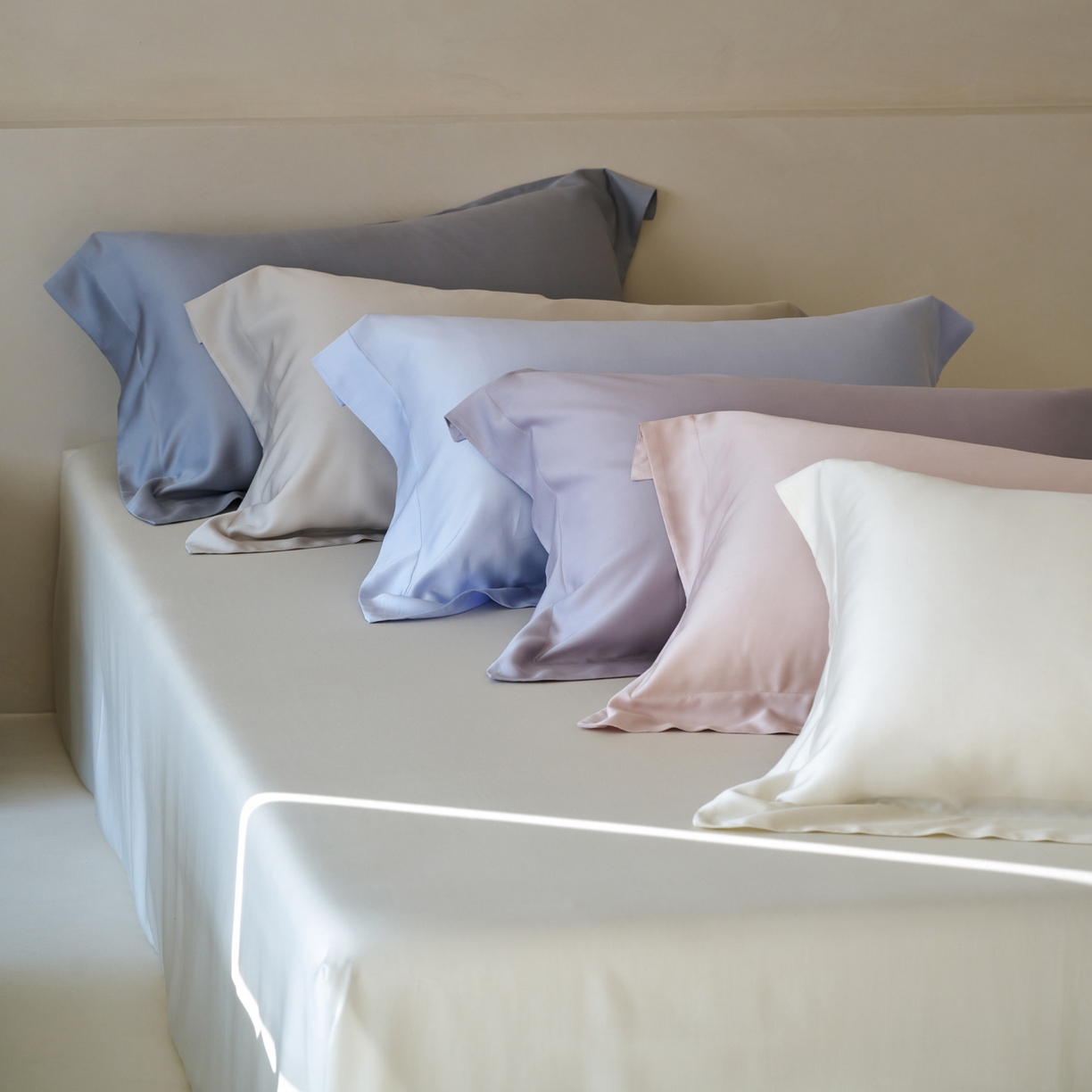 91家纺网 家纺一手货源 找家纺 简纯主义 2026新款100S超细旦进口兰精天丝单枕套枕套单件 组合图仅供展示-不可下单