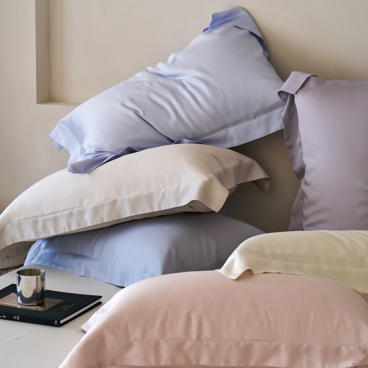 91家纺网 家纺一手货源 找家纺 简纯主义 2026新款100S超细旦进口兰精天丝单枕套枕套单件 组合图仅供展示-不可下单