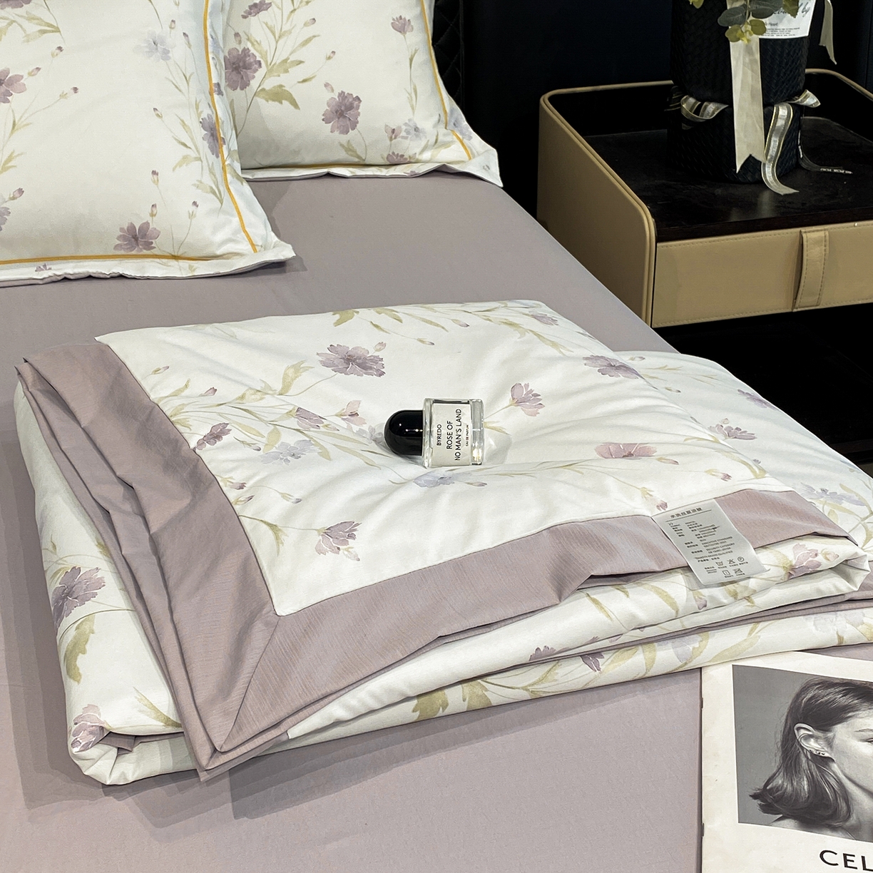 91家纺网 家纺一手货源 找家纺 佳品居 2026新款凉感天丝棉印花系列水洗真丝夏被四件套 温岚-紫