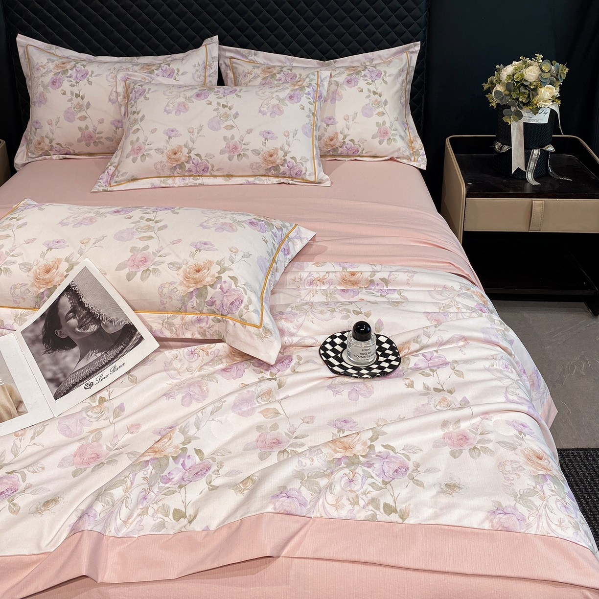 91家纺网 家纺一手货源 找家纺 佳品居 2026新款凉感天丝棉印花系列水洗真丝夏被四件套 伊莉莎-粉