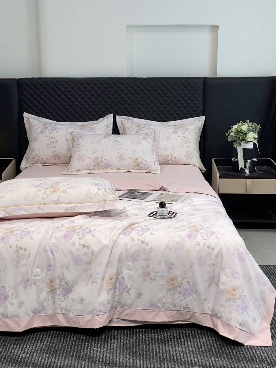 91家纺网 家纺一手货源 找家纺 佳品居 2026新款凉感天丝棉印花系列水洗真丝夏被四件套 伊莉莎-粉