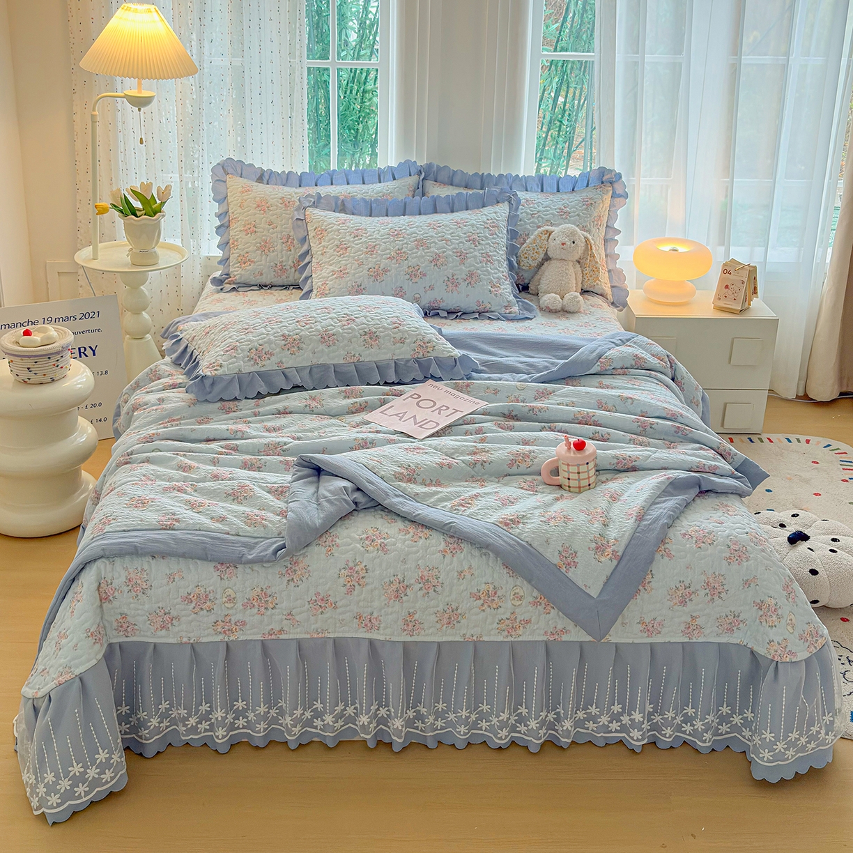 91家纺网 家纺一手货源 找家纺 绒耀家纺 2026春夏直播爆款泡芙棉云感双层纱皱皱纱韩式花边床盖四件套 春天里