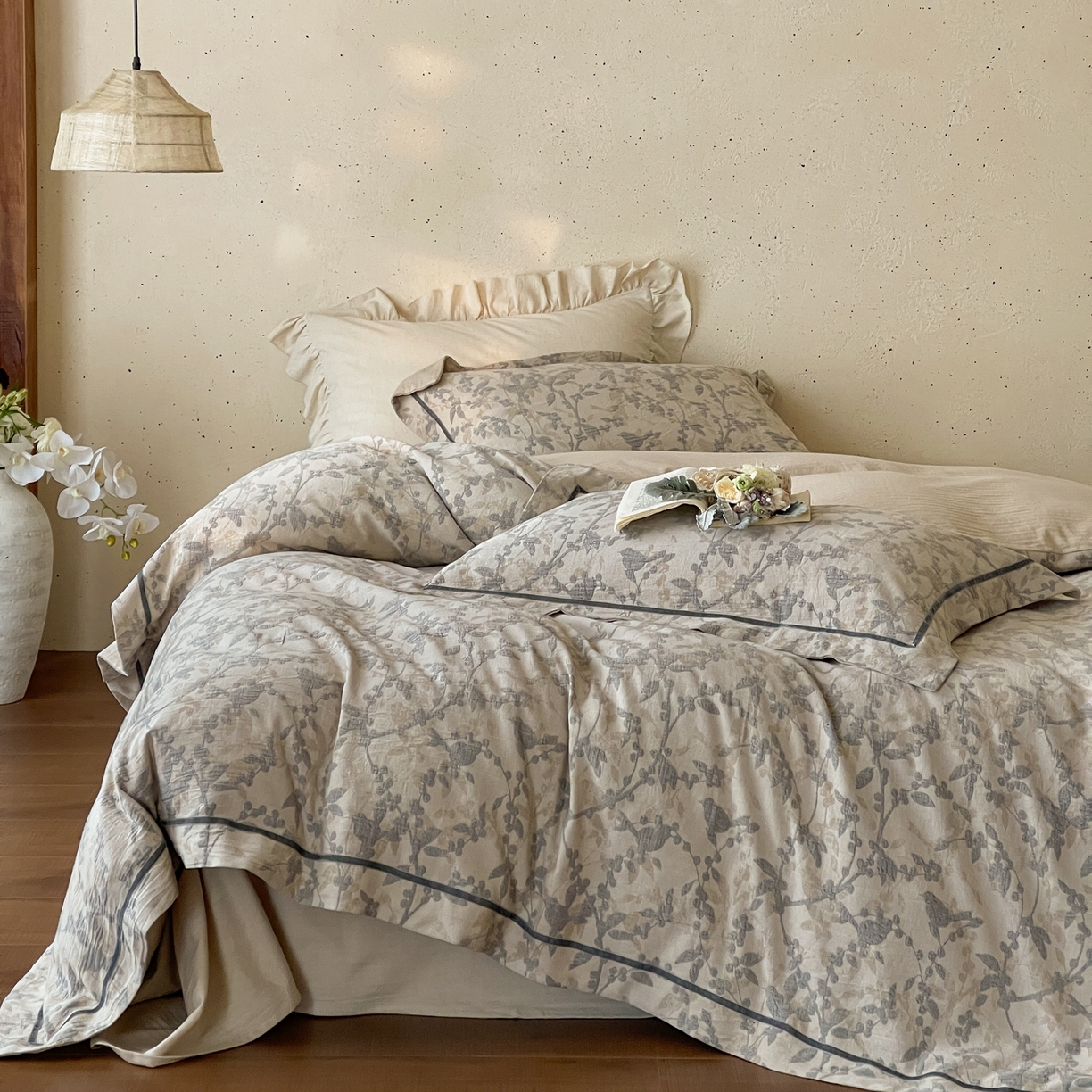 91家纺网 家纺一手货源 找家纺 云上 2026春夏新款全棉纯棉色织提花宽边压丝绒带四件套-乔木（活动后/券后售价 不低于358 上架参考价428起） 乔木-米