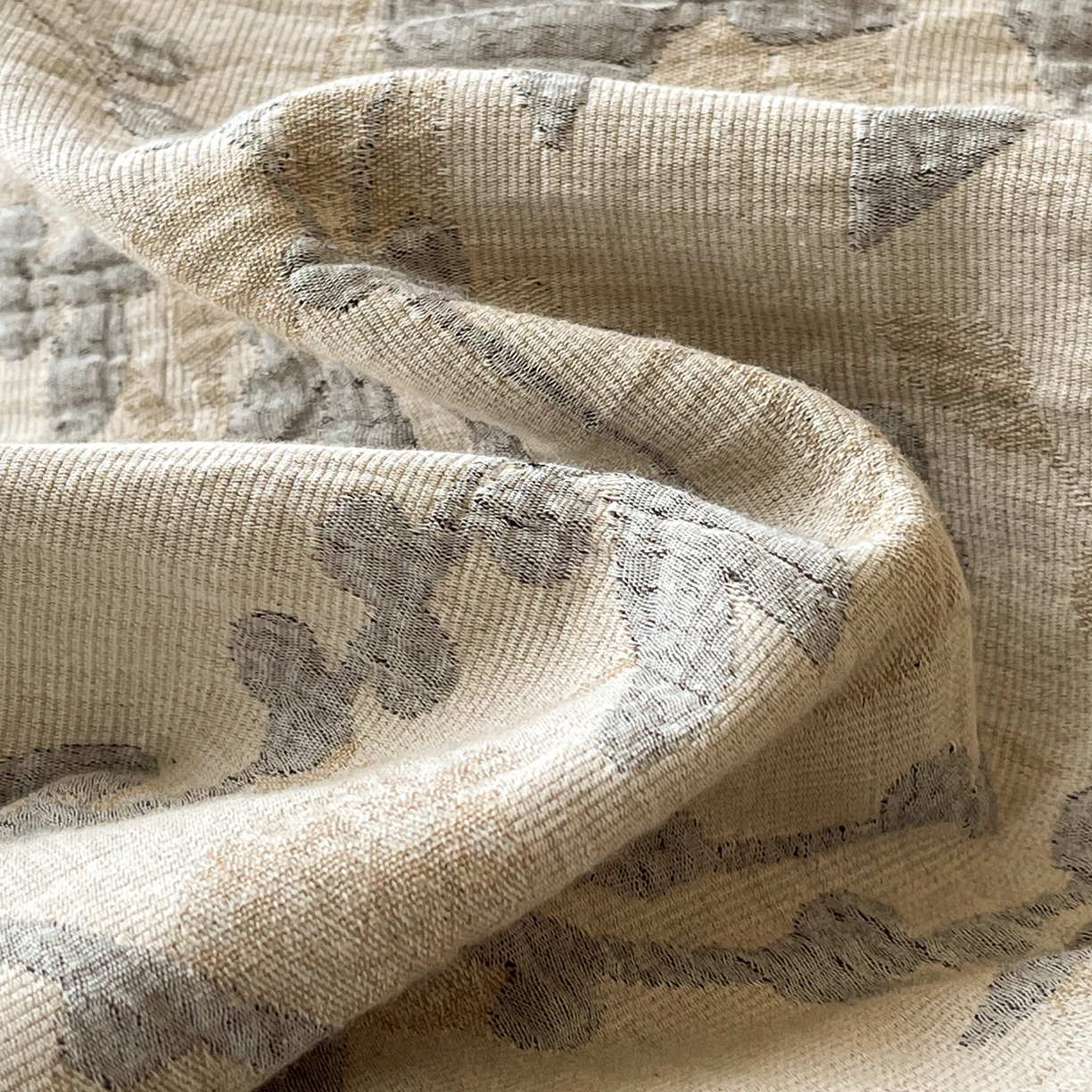 91家纺网 家纺一手货源 找家纺 云上 2026春夏新款全棉纯棉色织提花宽边压丝绒带四件套-乔木（活动后/券后售价 不低于358 上架参考价428起） 乔木-米