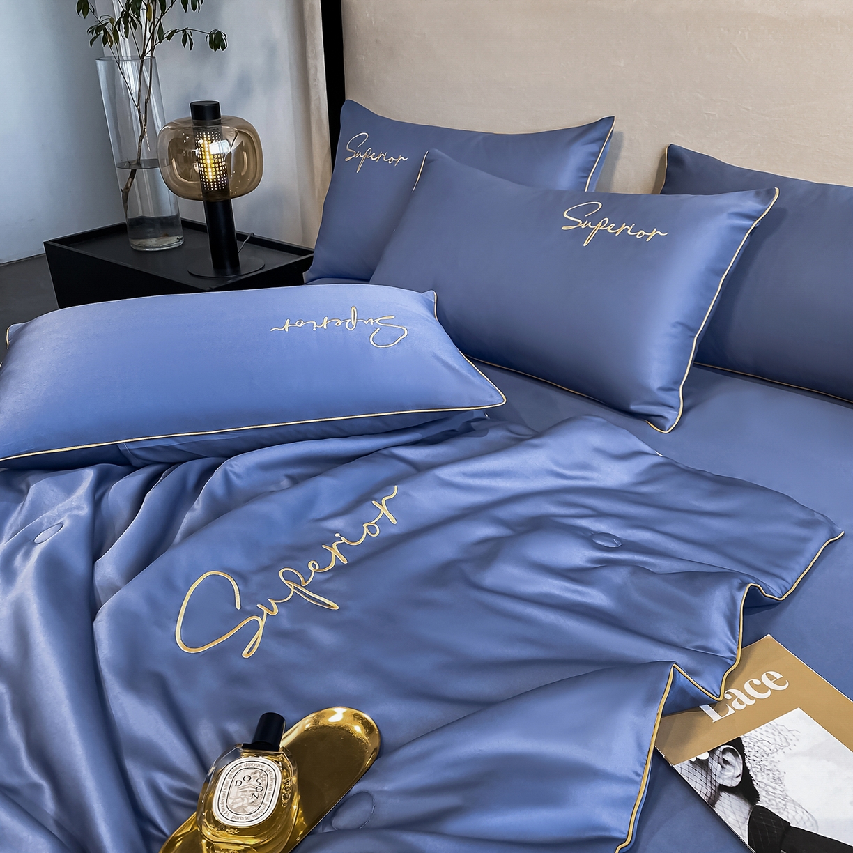 91家纺网 家纺一手货源 找家纺 绒城 2026新款字母刺绣水洗天丝夏被夏凉被空调被四件套-字母 字母蓝紫