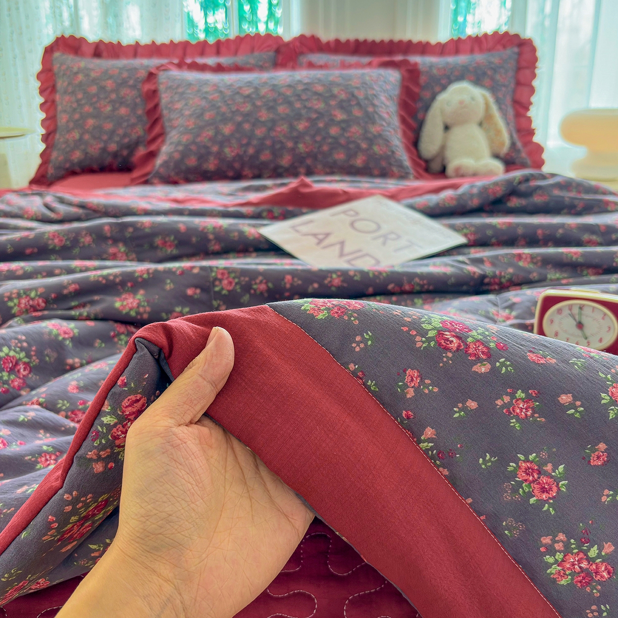 91家纺网 家纺一手货源 找家纺 绒耀家纺 2026春夏直播爆款泡芙棉云感双层纱皱皱纱韩式花边床盖四件套 花仙谷-AB