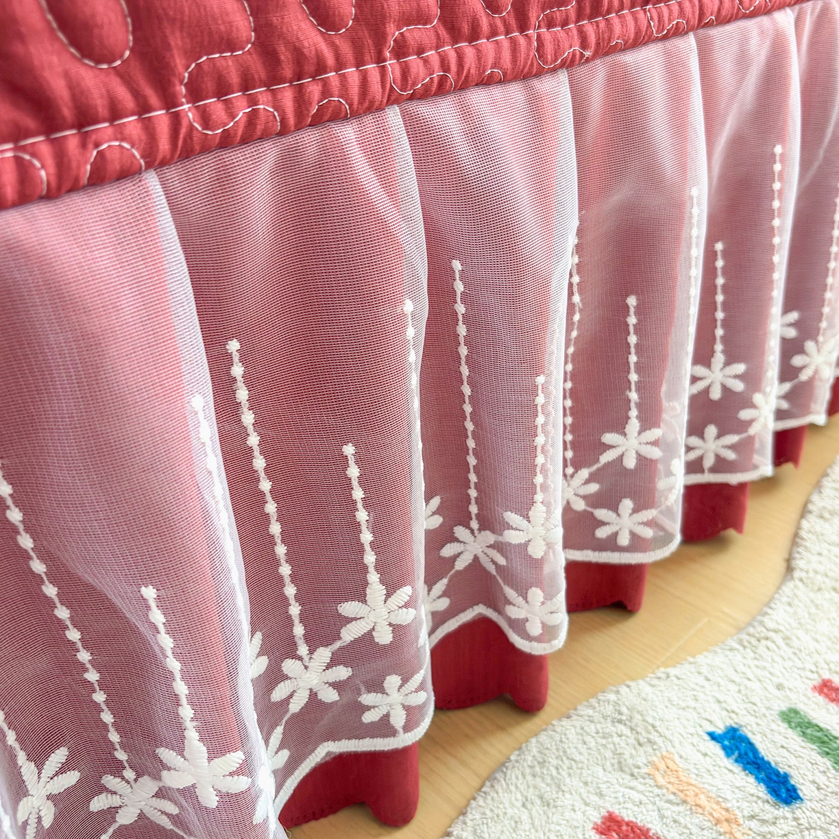 91家纺网 家纺一手货源 找家纺 （总）绒耀家纺 2026春夏直播爆款泡芙棉云感双层纱皱皱纱韩式花边床盖四件套