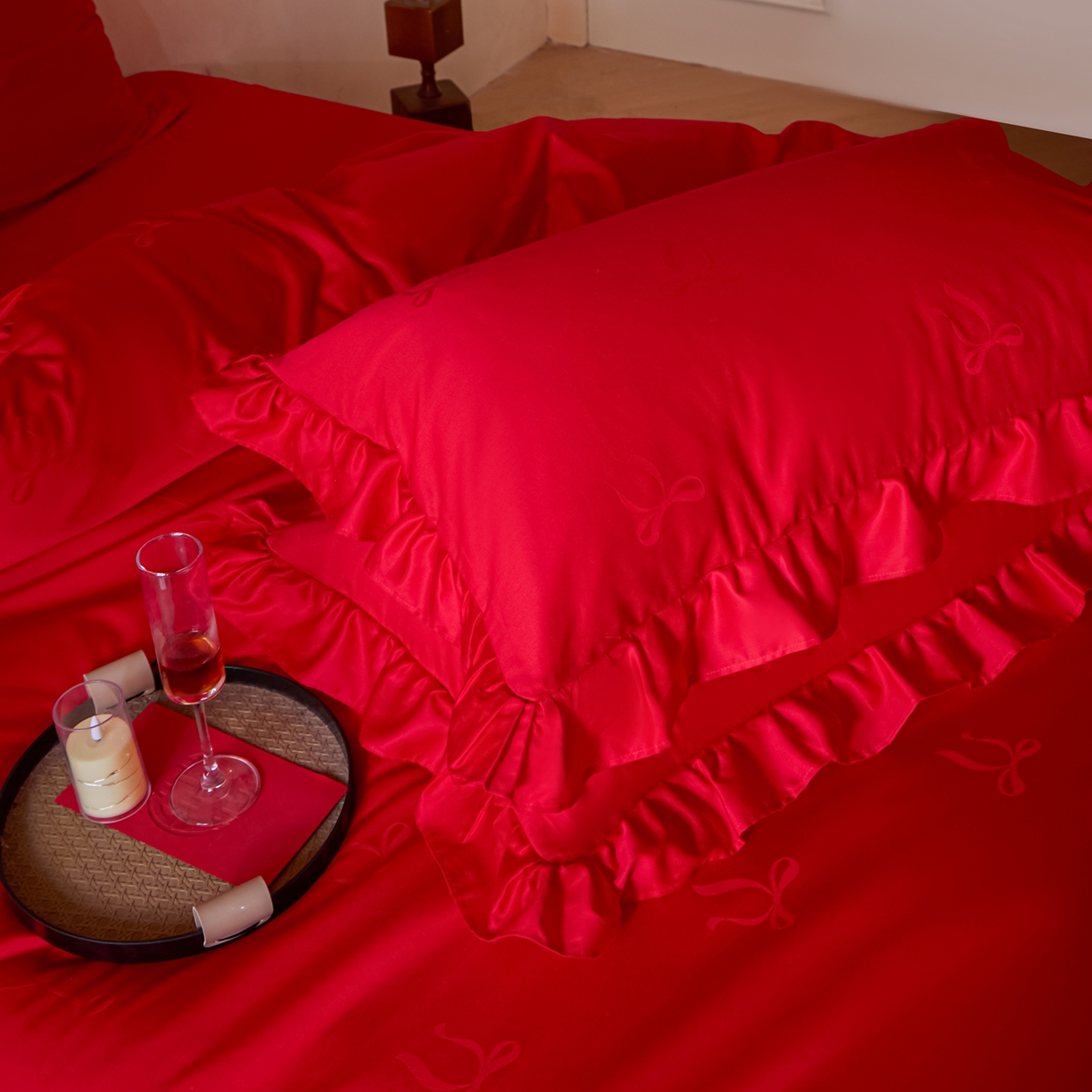 91家纺网 家纺一手货源 找家纺 东方合美（原：皇家传奇） 2026新款长绒棉轻奢婚庆四件套 蝴蝶结花边