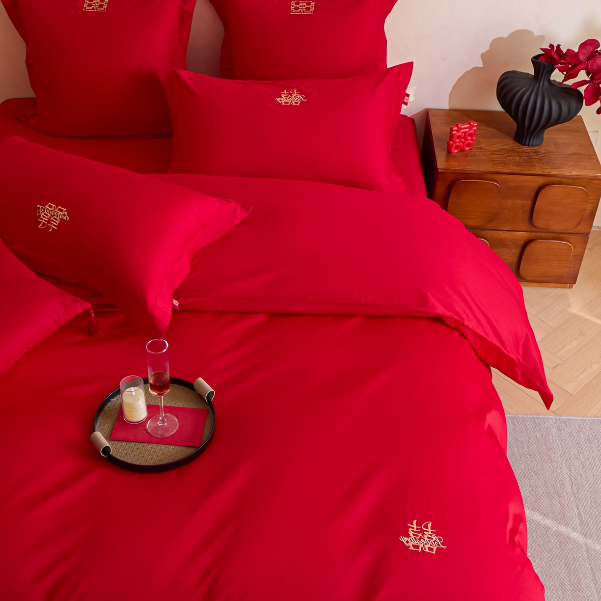 91家纺网 家纺一手货源 找家纺 东方合美（原：皇家传奇） 2026新款长绒棉轻奢婚庆四件套 两小无猜