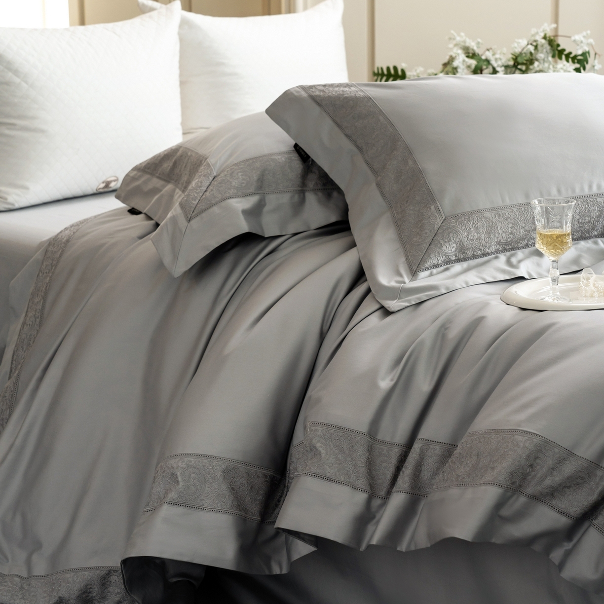 91家纺网 家纺一手货源 找家纺 （总）馨蕊家居 2026新款100S全棉纯棉高定高精密刺绣四件套-兰芙