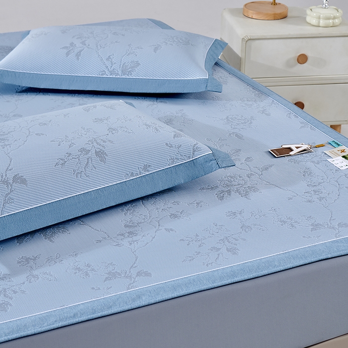 91家纺网 家纺一手货源 找家纺 小牛席业 2026新款牡丹花蔓冷感豆豆席凉席席子-床笠款 牡丹花蔓-蓝色